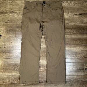 Prana Men’s Size 40x32 Slim Fit Casual Pants Tan Khaki 5 Pocket Stretch NWOT